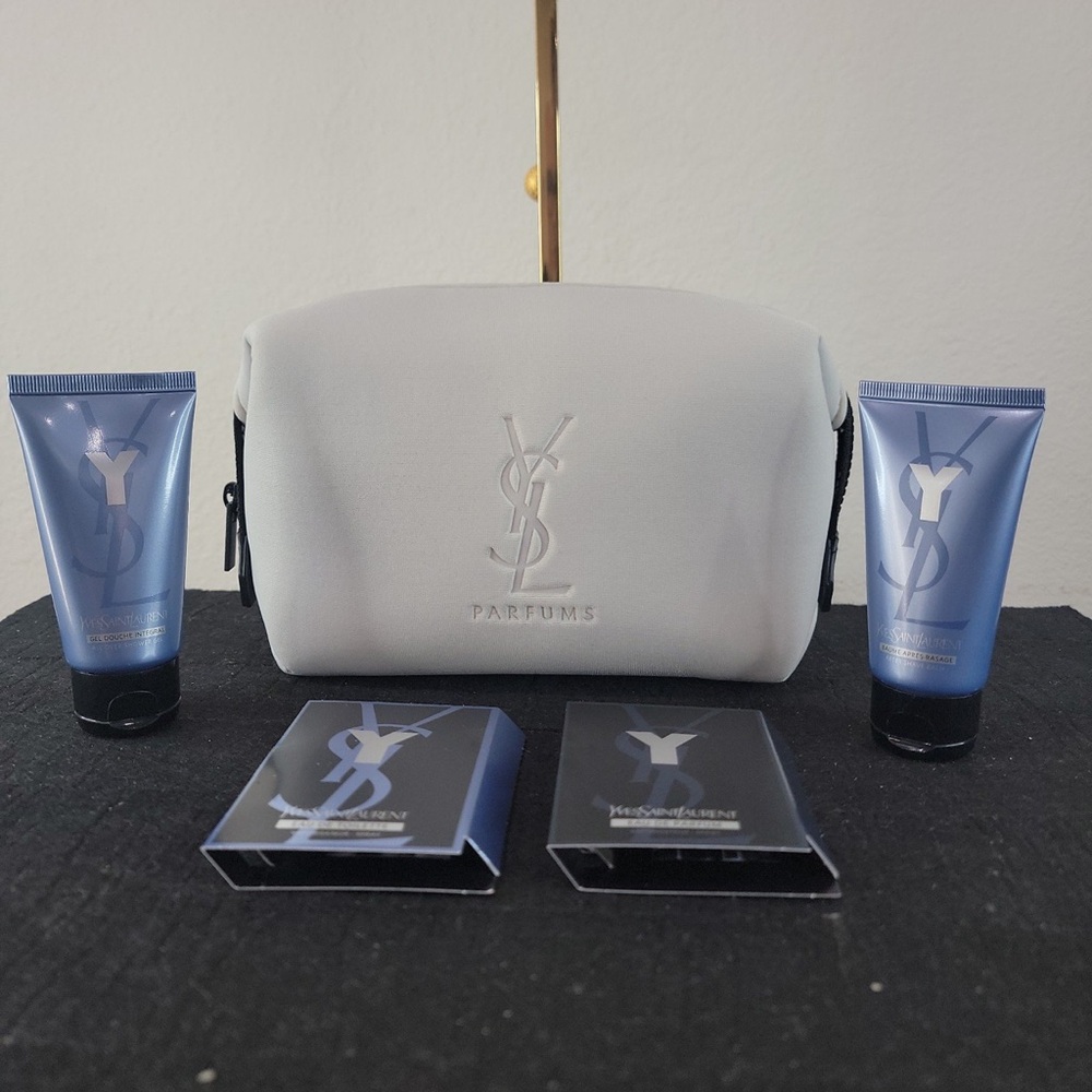 YSL YVES SAINT LAURENT parfums make-up pouch gift set